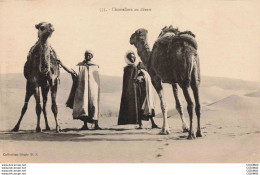 Delcampe - ALGERIE - S09042 - Sahara - Chameliers Au Désert - - Männer