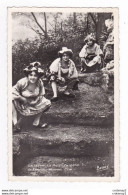 Delcampe - 18 HUMOUR En Berry La Rosée Du Matin Postée à VIERZON En 1959 Voir ZOOM Femmes Costumes Coiffes - Vierzon