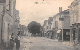 Delcampe - AIGRE  -  Lot De 4 Cartes  -  Place, Halle Aux Grains, Rue Du Marronnier, Les Pierres ........ - Sonstige & Ohne Zuordnung