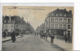 Delcampe - MONTLUCON  Le  Pont Sur Le Cher Et La Rue De La République - Montlucon
