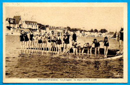 Delcampe - CPA 29 BENODET Finistère - Le Plongeoir - Le Départ Pour La Course ° Edition Toullec - Bénodet