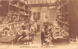 Delcampe - PARIS - 3ème Arrond - ORFEVRERIE BRILLE - Un Atelier D'orfèvres - Paris (03)