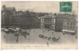 Delcampe - Laval La Place De La Mairie - Laval