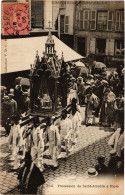 Delcampe - CPA L'Auvergne Pittoresque RIOM - Procession St-Amable (374433) - Riom