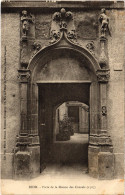 Delcampe - CPA RIOM Porte De La Maison Des Consuls (1256567) - Riom