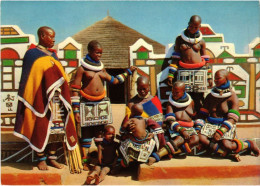 Delcampe - CPM Artistic African Tribe Of Mapoch Village SOUTH AFRICA (1263848) - Südafrika