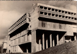 Delcampe - Cpsm -    Evreux - Couvent Dominicain, Construit Par Le Corbusier  L525 - Evreux