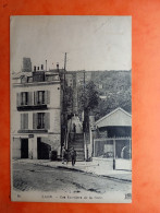 Delcampe - CPA (02)  LAON. Les Escaliers De La Gare.       (Bt-15. 054) - Laon
