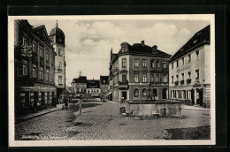 AK Pulsnitz I. Sa., Neumarkt Mit Geschäft Von Franz Messerschmidt, Commerz- Und Privat-Bank Und Apotheke - Pulsnitz