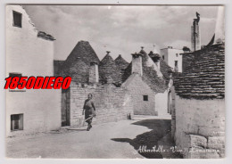 Delcampe - ALBEROBELLO - VICO II LAMARMORA F/GRANDE VIAGGIATA 1962 ANIMAZIONE - Bari