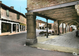 Delcampe - Montpezat De Quercy Les Arcades - Montpezat De Quercy