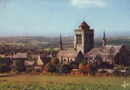 Delcampe - Locronan   G106      CPSM  10X15          Vue Générale ( Défaut ) - Locronan