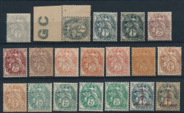 HK-206: FRANCE:  Lot** Type "Blanc" - 1900-29 Blanc