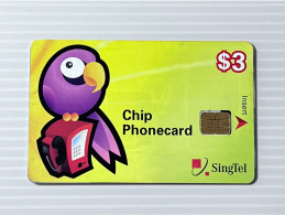 Singapore Singtel Chip Card Phonecard, Set Of 1 Used Card - Singapore