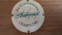 CAPSULE CHAMPAGNE DE CAZANOVE. Stradivarius. Crème Et Vert - De Cazanove