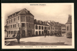 CPA Plomodiern, Rue De L`Eglise, Hotel Du Ménez-Hom - Plomodiern