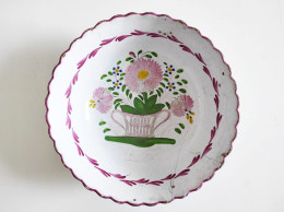 Plat En Faïence De Lunéville Vasque De Fleurs 19e Siècle - Lunéville (FRA)