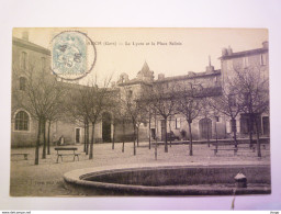 Delcampe - AUCH  (Gers)  :  Le Lycée Et La  Place Salinis   1906 - Auch