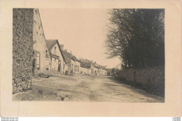 A LOCALISER - S32743 - Carte Photo - Vue D'une Rue - Other & Unclassified