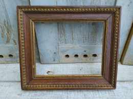 Petit Cadre XIXème Bois Et Stuc Décor Perles Et Oves REF/ 416 - Sonstige & Ohne Zuordnung