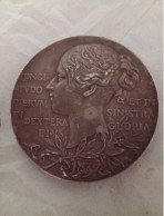 MEDAGLIA VICTORIA ANNVM REGNI SEXAGESIMVM  FELICITER CLAVIT XX - 1837 - Maundy Sets & Commémoratives