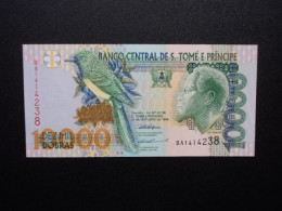 SAO TOMÉ ET PRINCIPE * : 10 000 DOBRAS   22.10.1996   P 66a     Presque NEUF - Sao Tome And Principe