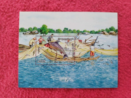 CAMBODGE / CAMBODIA/  S/S The Freshwater Fish Species Rare In Cambodia 2011. - Cambodge