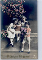 51572748 - Kind Blumen - Pfingsten