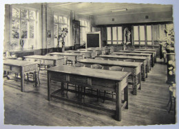 BELGIQUE - FLANDRE ORIENTALE - AALST (ALOST) - GIJZEGEM - Institut Saint-Vincent De Paul - Salle De Coupe - Aalst