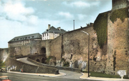 CPSM Saint Lo-Les Remparts    L4057 - Saint Lo