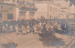 TUNISIE  TUNIS (carte Photo)  Fete ,  Défilé 1909 - Túnez