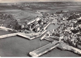 14 . N° Kri10222.port En Bessin . L'entrée Du Port . N° 3 . Edition Lapie. Cpsm 10X15 Cm . - Port-en-Bessin-Huppain