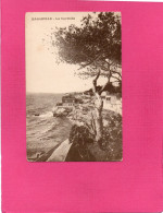 13----MARSEILLE----La Corniche---voir 2 Scans - Endoume, Roucas, Corniche, Playas