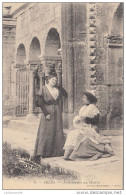 13 ARLES - Types D'arlesienne - Arles