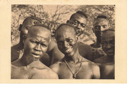 TCHAD #27741 TYPES DE SARA DE FORT ARCHAMBAULT - Tschad