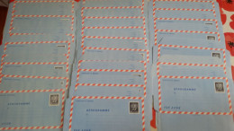 MONACO - DESTOCKAGE - 66 Aérogrammes Dont 27 Non Pliés - 2 Photos - Postal Stationery