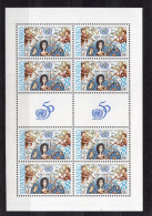 Slovakia Mi  241Klbg  United Nations  Block Of 8 1995 MNH - Neufs
