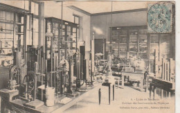 ****33  ****  Lycée De Bordeeaux  Cabinet Des Instruments De Physique Décollement Feuillets - Bordeaux