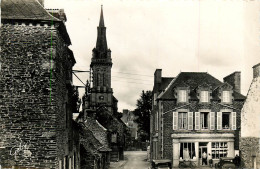 22* GOUAREC  Rue De L Eglise  (CPSM 9x14cm)   RL20,0455 - Gouarec