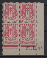 Type Chaine - Coin Date - N°672 - 29-12-44  - ** Neuf Sans Charniere - 1930-1939