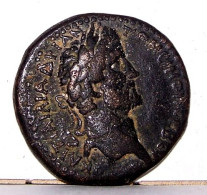 HADRIEN Et TYCHE , Dichalque BELLE ROMAINE . 25 Mm,   Beautiful ROMAN COIN HADRIAN - Die Antoninische Dynastie (96 / 192)