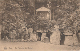 K22- SPA - LA  FONTAINE  DU BARISART - EN 1932 - ( 2 SCANS ) - Spa