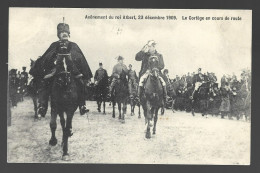 Bruxelles Avenement Du Roi Albert L Décembre 1909 Le Cortège En Cours De Route Pferd Horse Cheval Brussel - Fêtes, événements