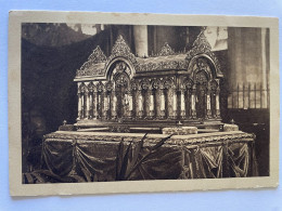 CPA - 14 - LISIEUX - Petite Châsse De Vermeil Offerte Par Le Brésil à Porter En Procession. Reliques De Sainte Thérèse - Lisieux