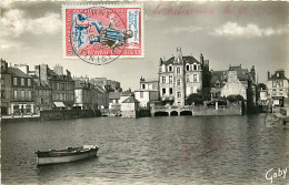 29* LANDERNEAU Quai  (CPSM Petit Format)    MA77-1096 - Landerneau