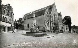28* NOGENT LE ROTROU Monument Dechanel  (CPSM Petit Format)  MA77-1048 - Nogent Le Rotrou