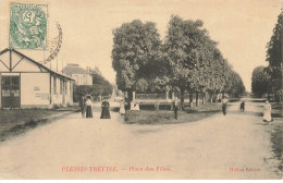 94 LE PLESSIS TREVISE #21967 PLACE DES FETES - Le Plessis Trevise