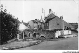 CAR-AAJP2-28-0103 - ILLIERS - Le Pont St-Hilaire - Illiers-Combray