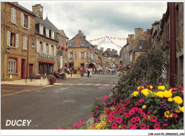 CAR-AAX-P9-50-0669 - DUCEY - Le Centre Ville Renové - Ducey