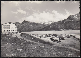 Austria - Silvrettahotel - Parkplatz - Cars - VW-Käfer - Alter Reisebus - Oldtimer - VW Bus - Gaschurn